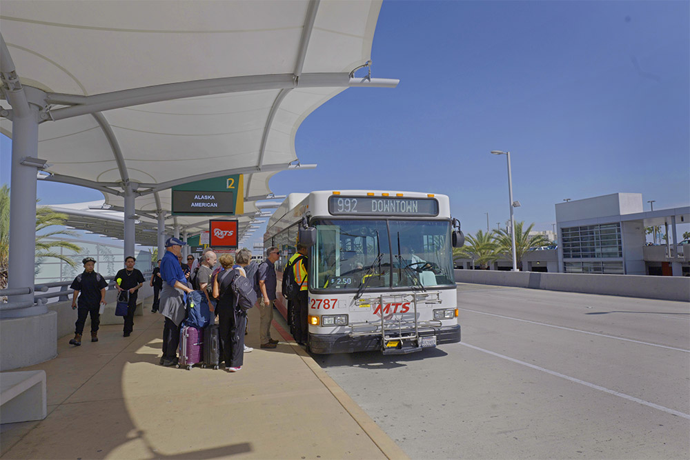 Route 992 to the San Diego Airport
