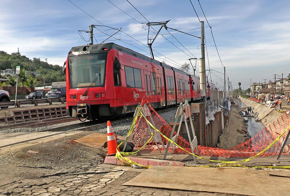 Orange Line at 65th and Imperial